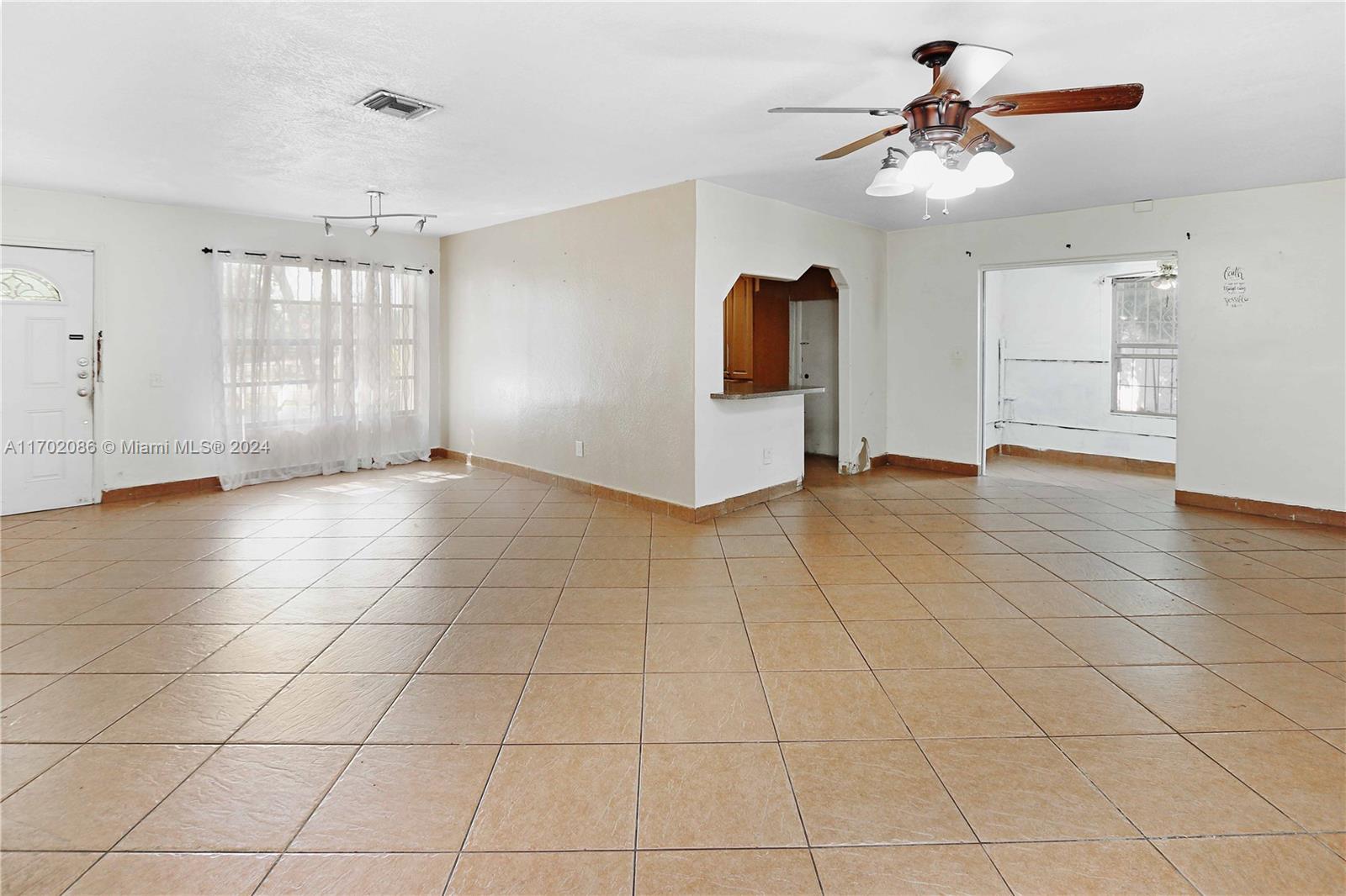 4541 NW 178th St, Miami Gardens, Florida image 7