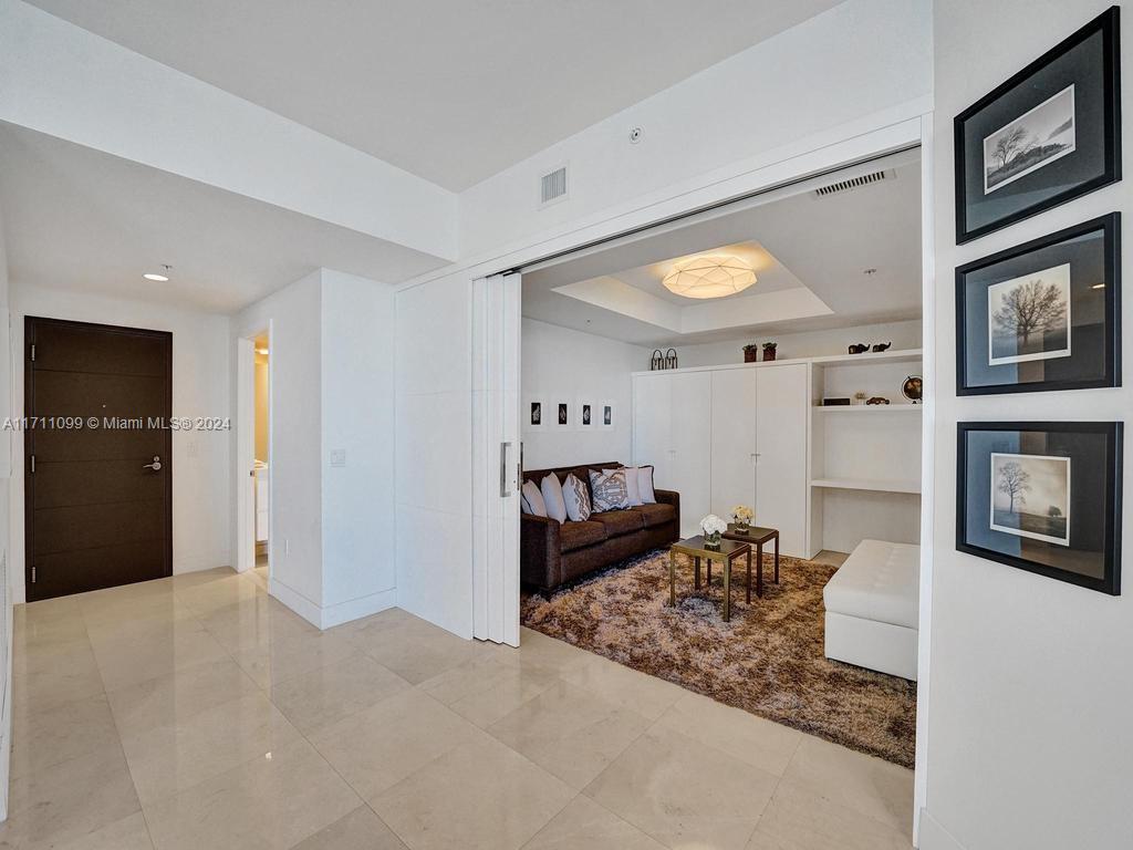 17301 Biscayne Blvd #2008, North Miami Beach, Florida image 4