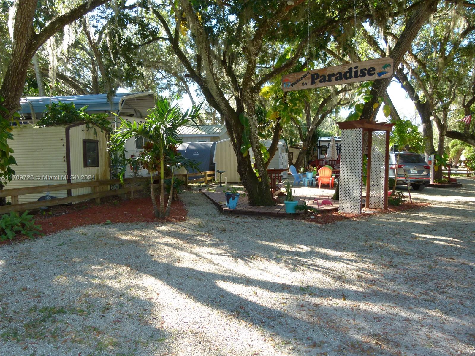 964 County Road 721 #132, Lorida, Florida image 21