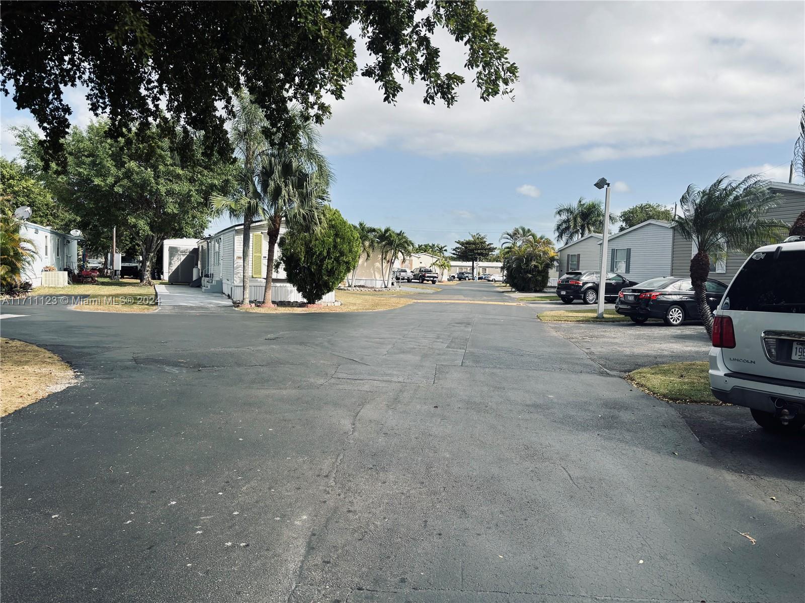 28501 SW 152nd Ave, Homestead, Florida image 19