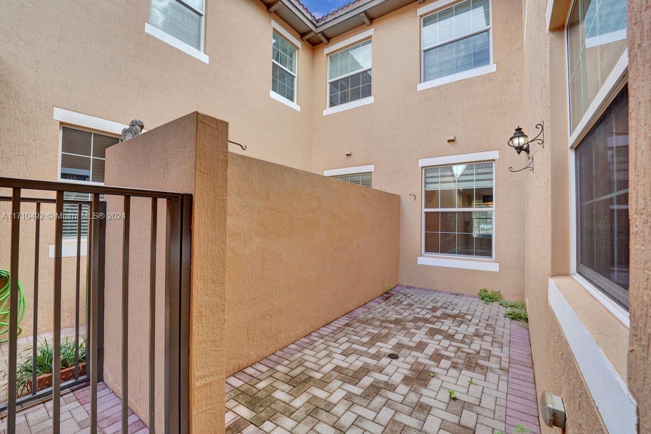 1404 SW 147th Ave #1404, Pembroke Pines, Florida image 38