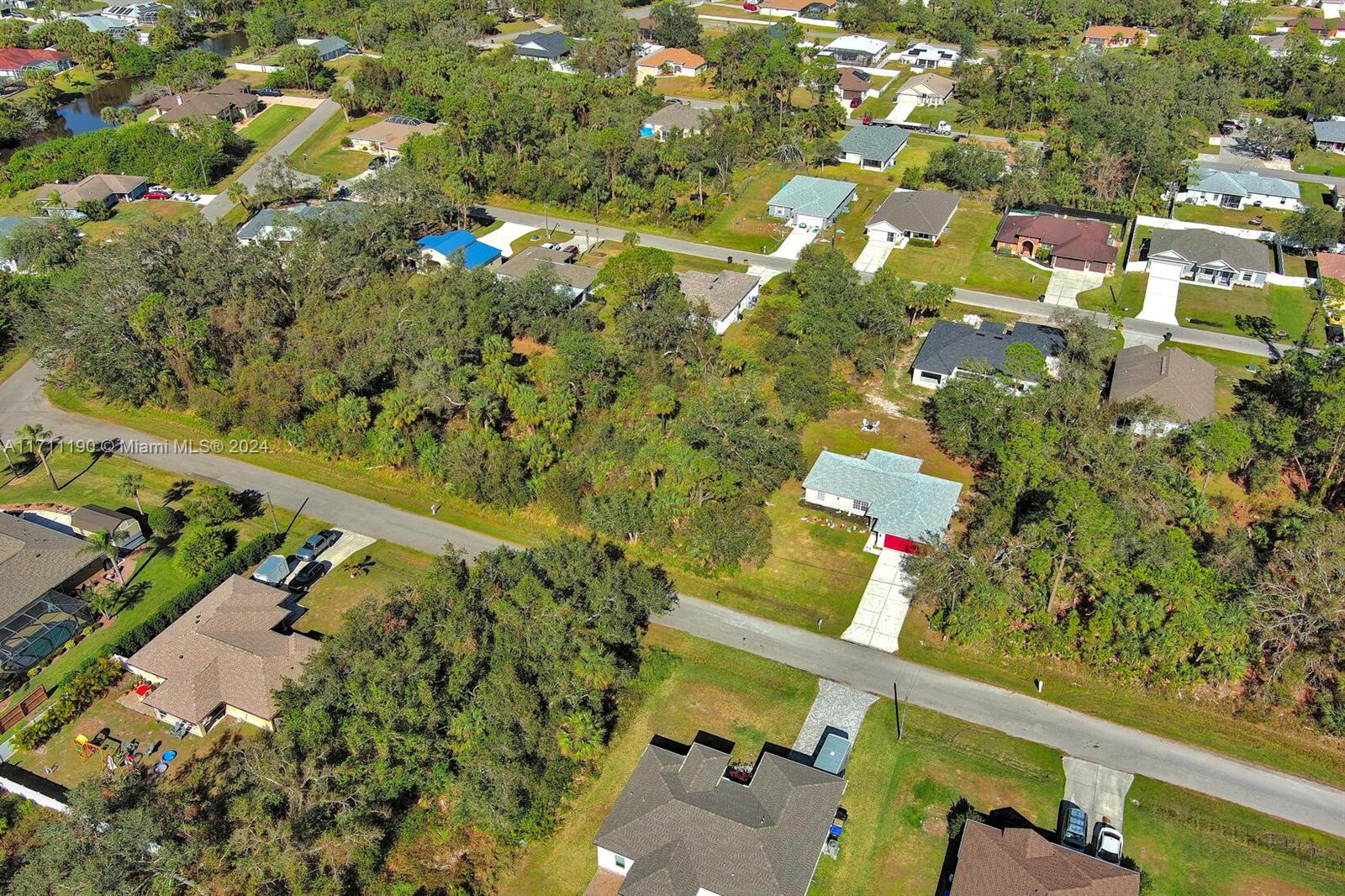 #2 Sargon Ave, North Port, Florida image 1