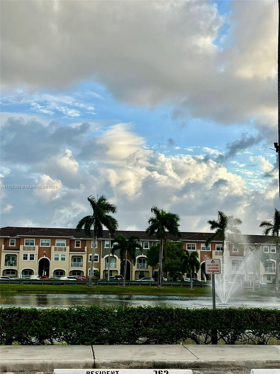 10850 NW 89th Ter #104-5, Doral, Florida image 3