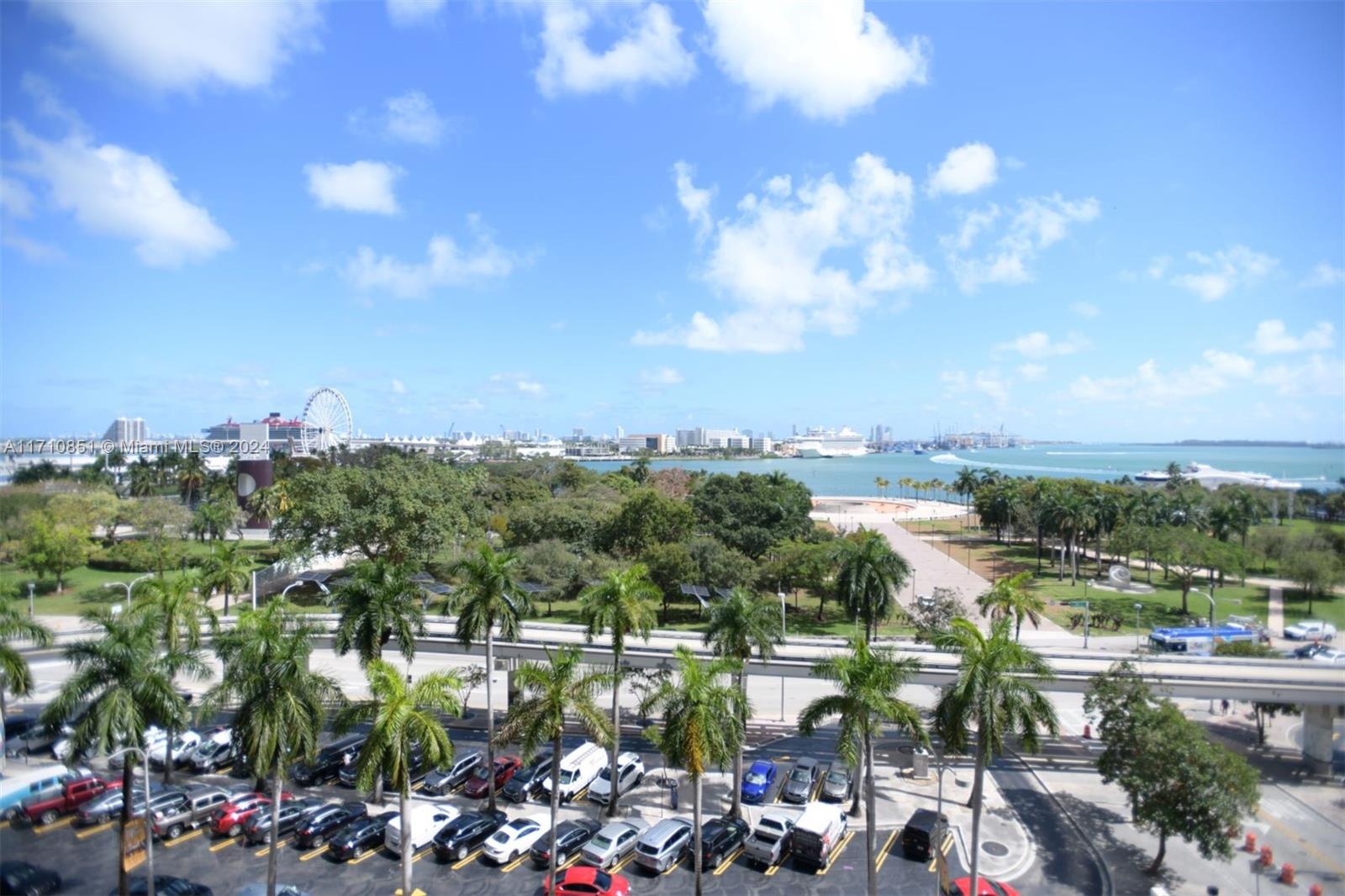 Indulge in the DIRECT BAY VIEW from the balcony of this fully furnished studio in the heart of Downtown Miami. This is a lucrative opportunity for investors as it allows for 30-day leases. The location is unparalleled being directly across from Bayfront Park and a short distance to Bayside Marketplace, Kaseya Center, and Adrienne Arsht Center for the Performing Arts. Whole Foods, Miami Worldcenter, and Brickell City Centre are easily accessed by Metromover which stops right in front of the building. This spectacular building has it all boasting premiere amenities such as an infinity-edge pool, private cabanas, spa, fitness center, 24-hour concierge, and more. Unit has washer/dryer
inside, and one assigned parking space on the same floor. Welcome to the vibrant life of
Downtown Miami.