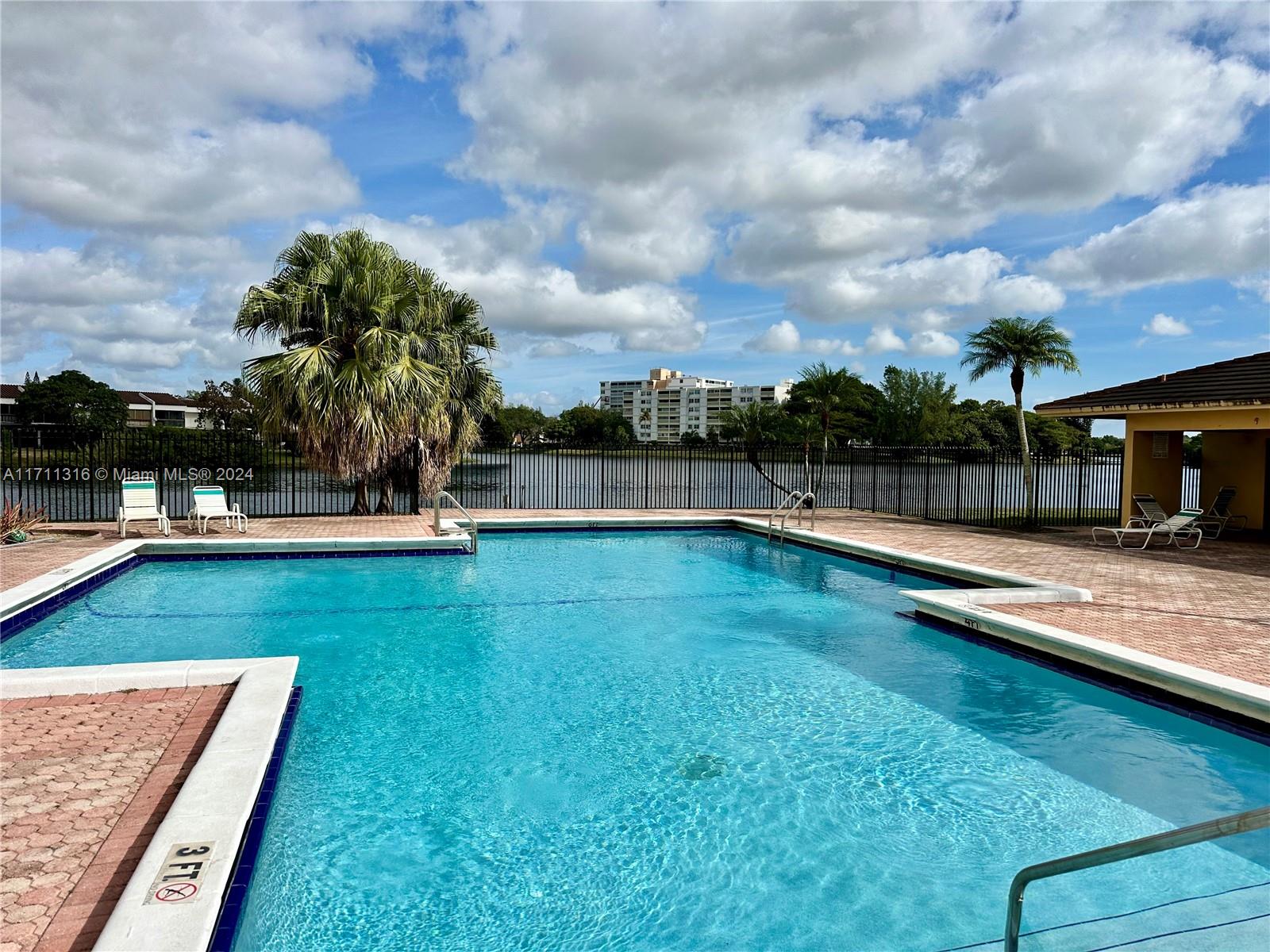 6575 W Oakland Park Blvd #505, Lauderhill, Florida image 14