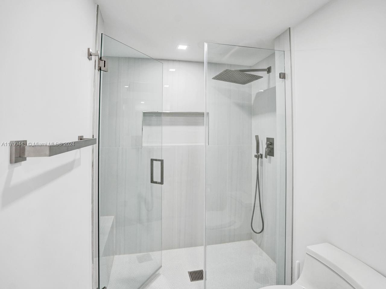 3750 Galt Ocean Dr #411, Fort Lauderdale, Florida image 34