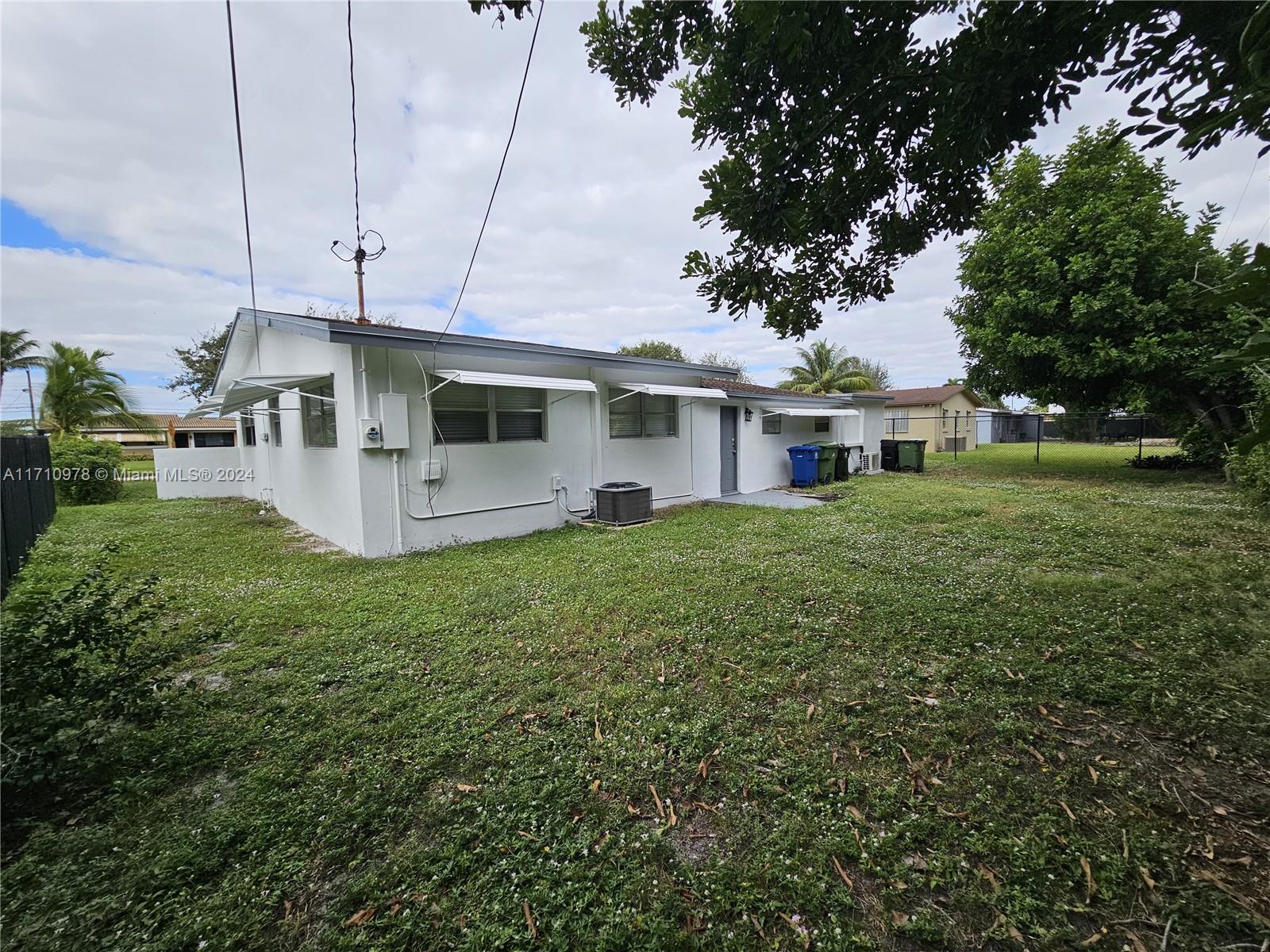 1720 NW 28th Ave, Fort Lauderdale, Florida image 34