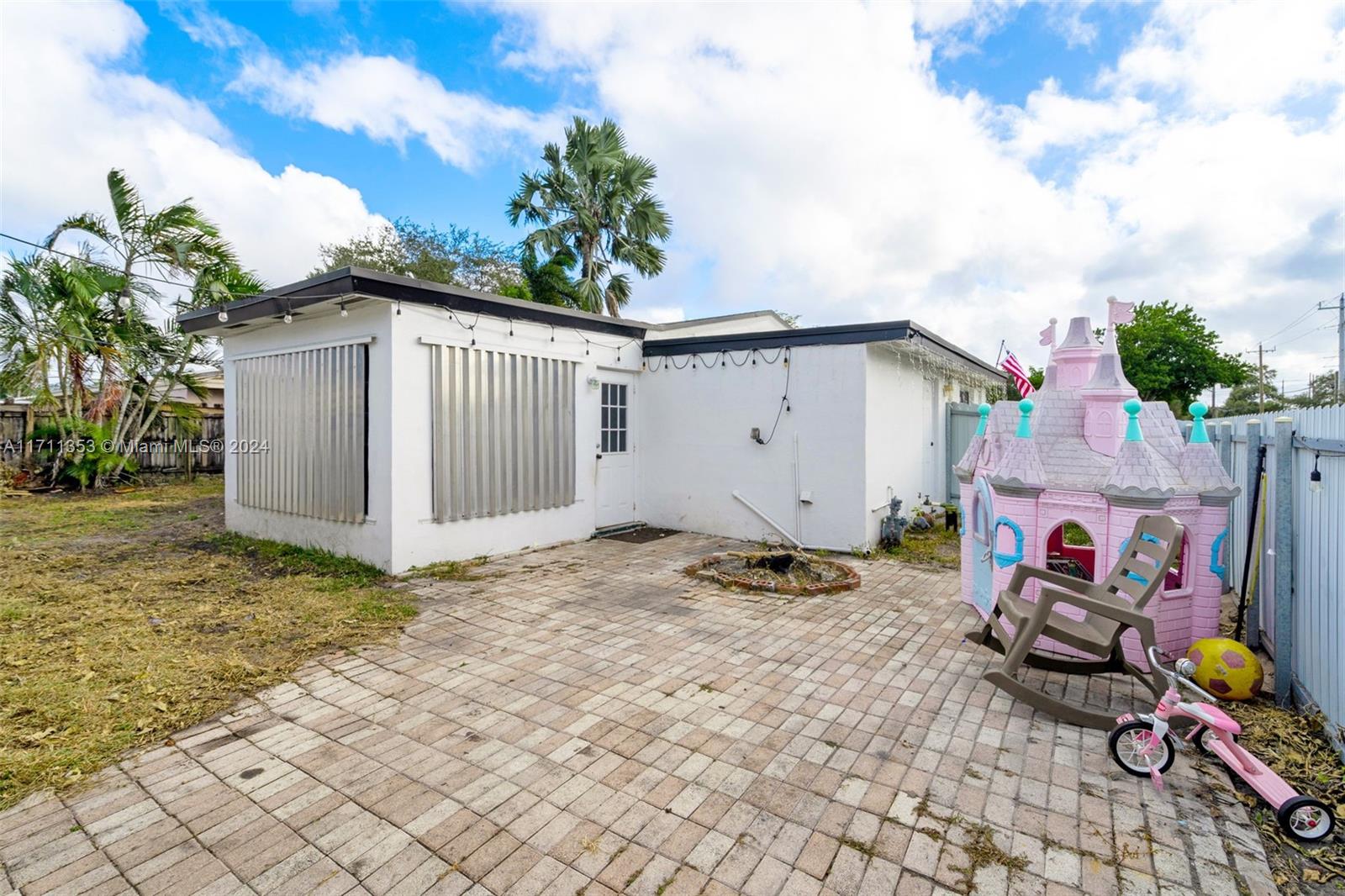 6645 Raleigh St, Hollywood, Florida image 21