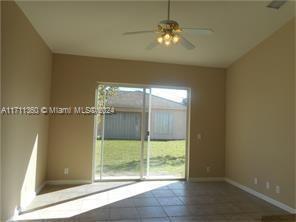 6125 Spring Lake Ter, Fort Pierce, Florida image 14