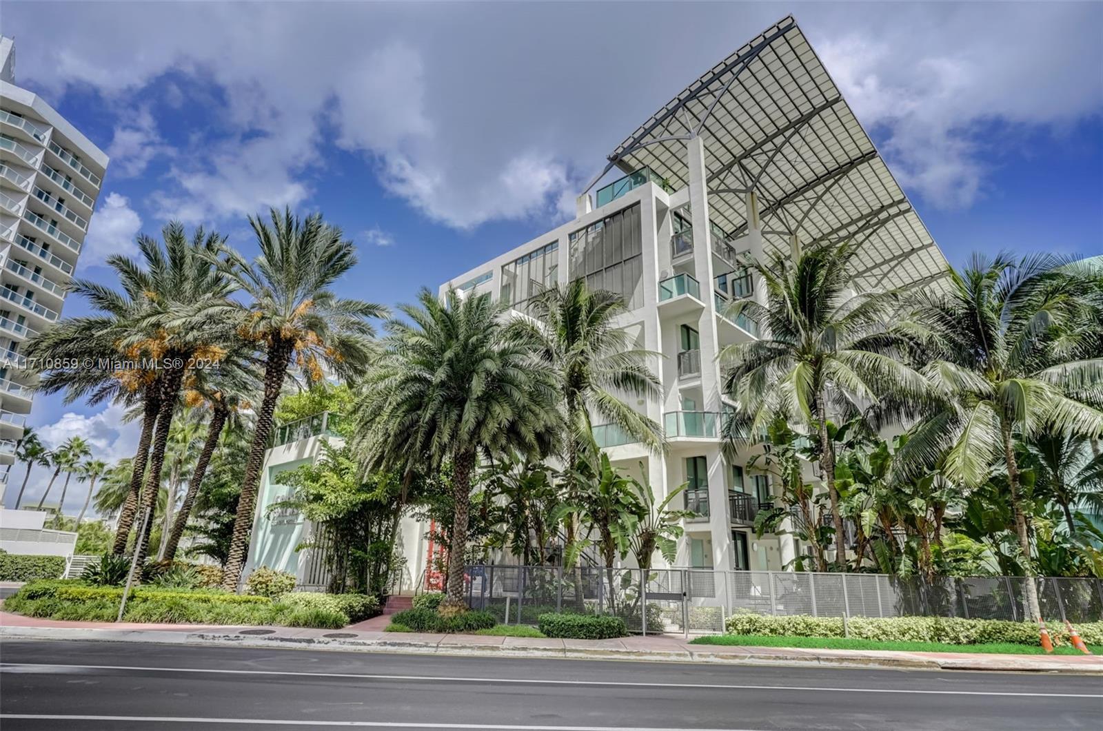 6000 Collins Ave #304, Miami Beach, Florida image 48