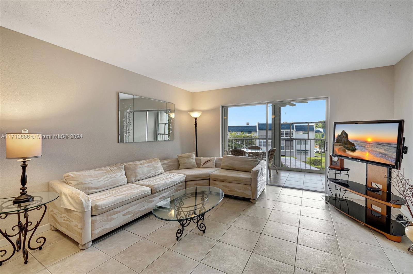 7897 Golf Cir Dr #309, Margate, Florida image 6