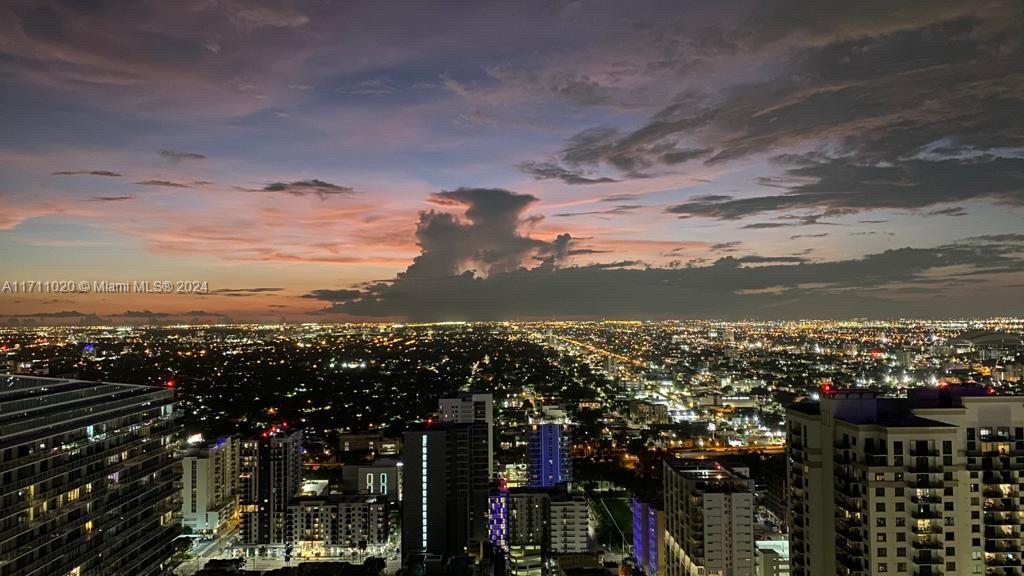1000 Brickell Plz #4406, Miami FL 33131