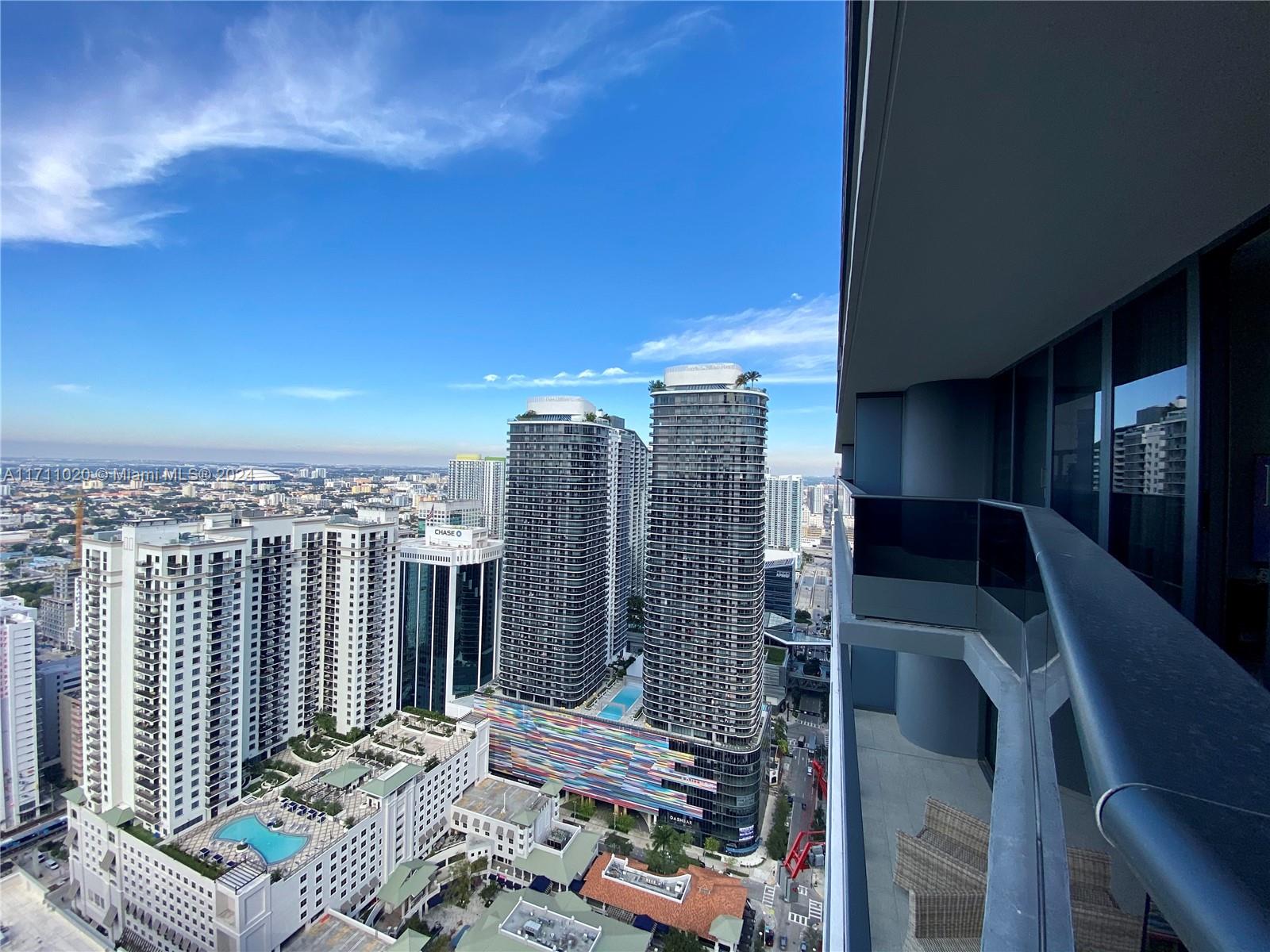 1000 Brickell Plz #4406, Miami FL 33131