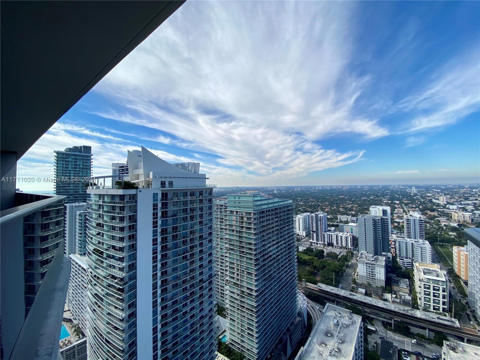 1000 Brickell Plz #4406, Miami FL 33131