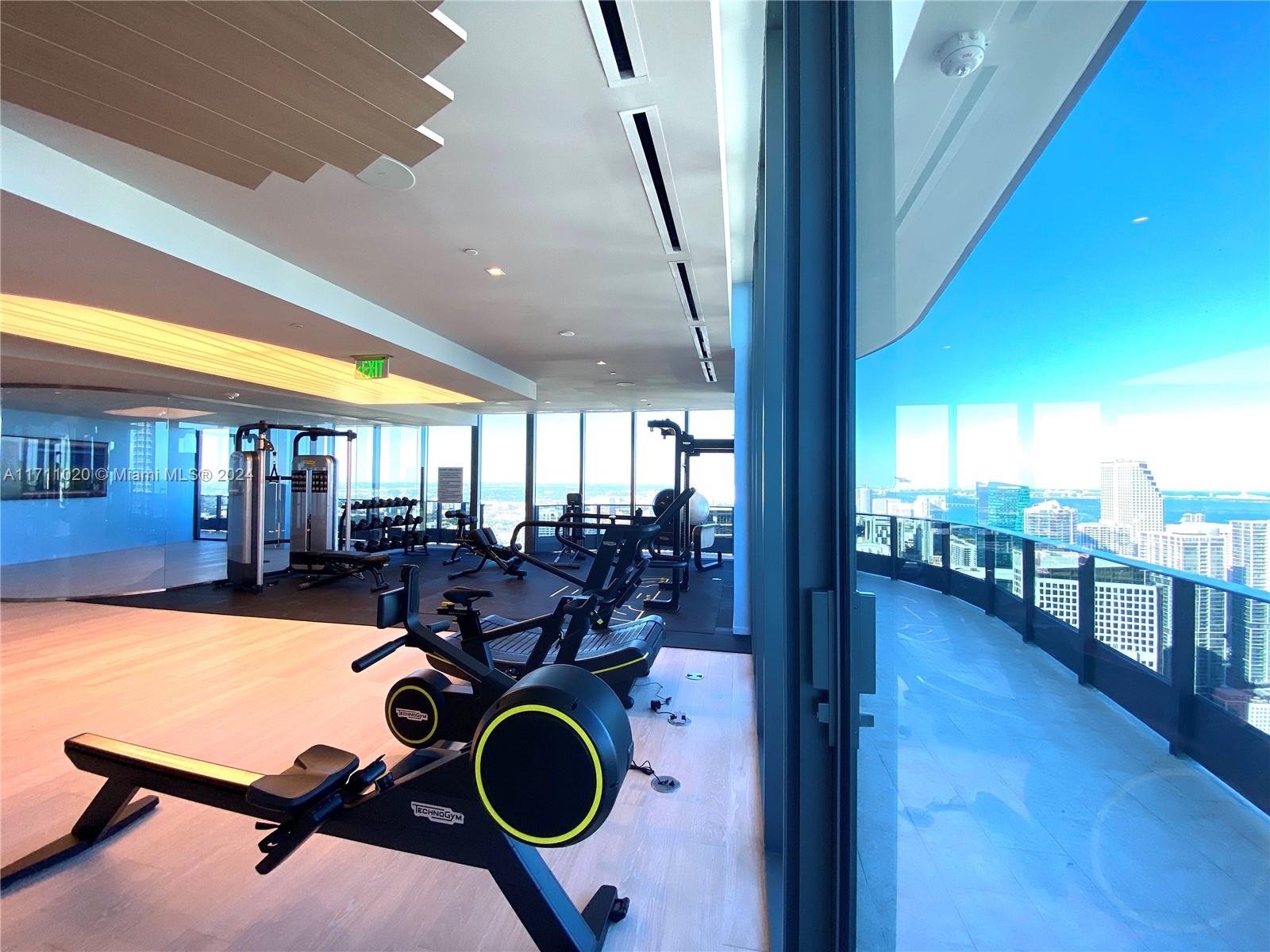 1000 Brickell Plz #4406, Miami FL 33131