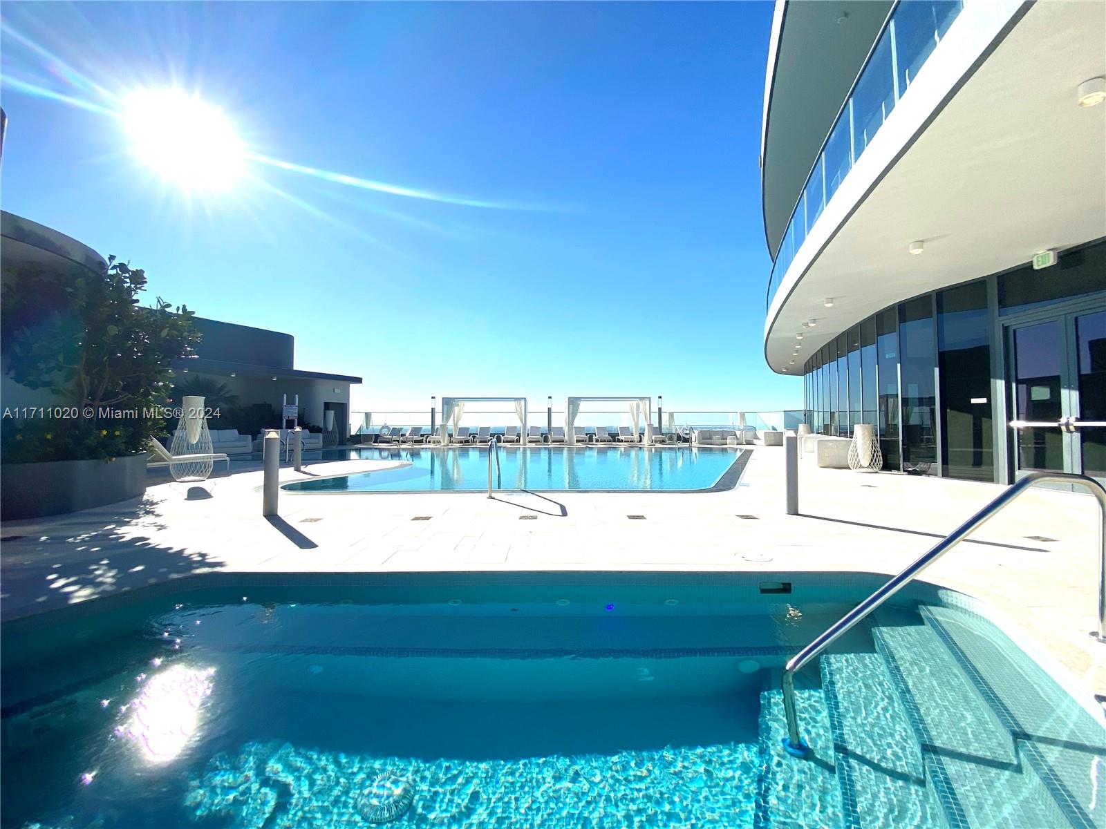 1000 Brickell Plz #4406, Miami FL 33131