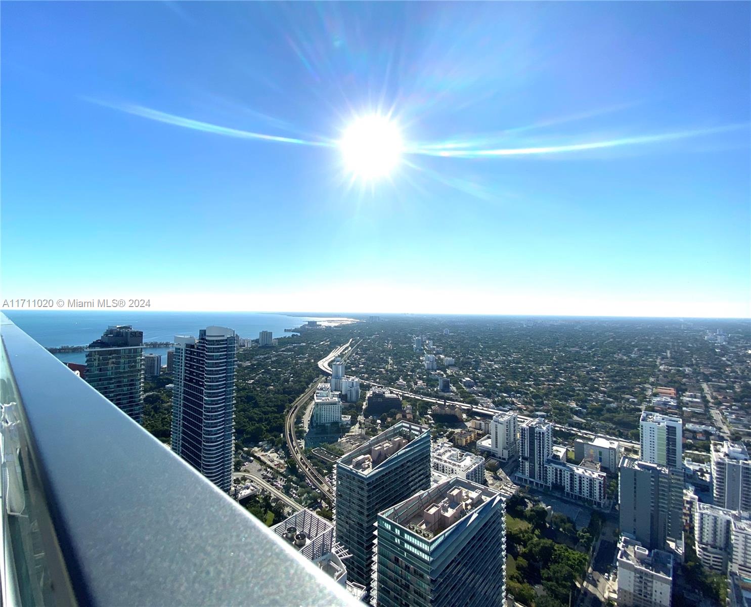1000 Brickell Plz #4406, Miami FL 33131