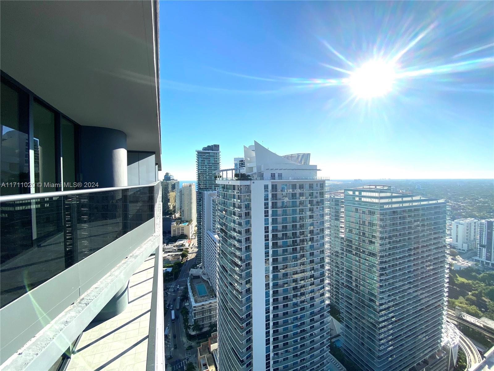 1000 Brickell Plz #4406, Miami FL 33131
