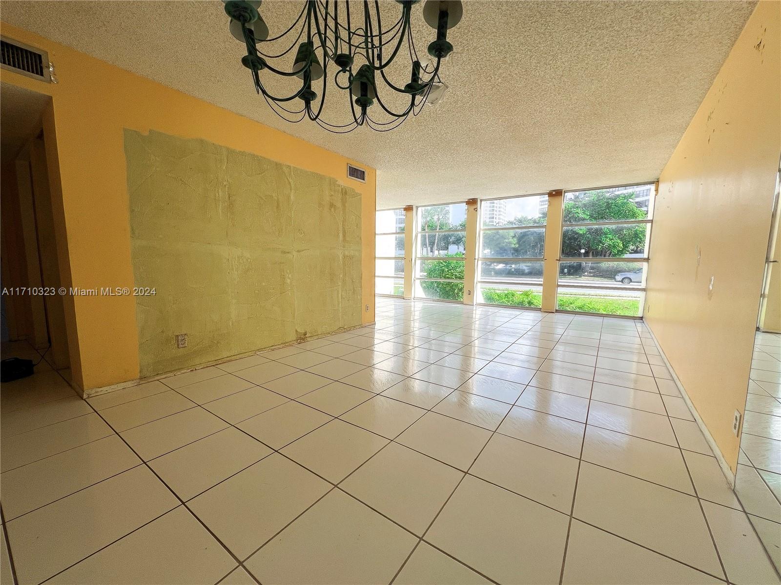 501 Three Islands Blvd #119, Hallandale Beach, Florida image 1