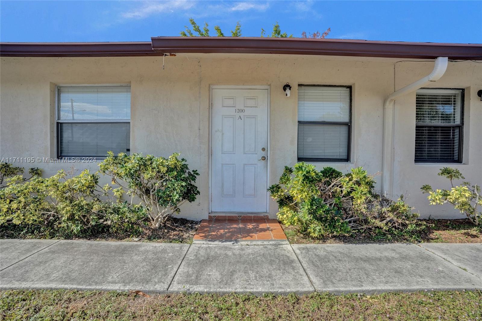 1200 W 31st St, Riviera Beach, Florida image 31