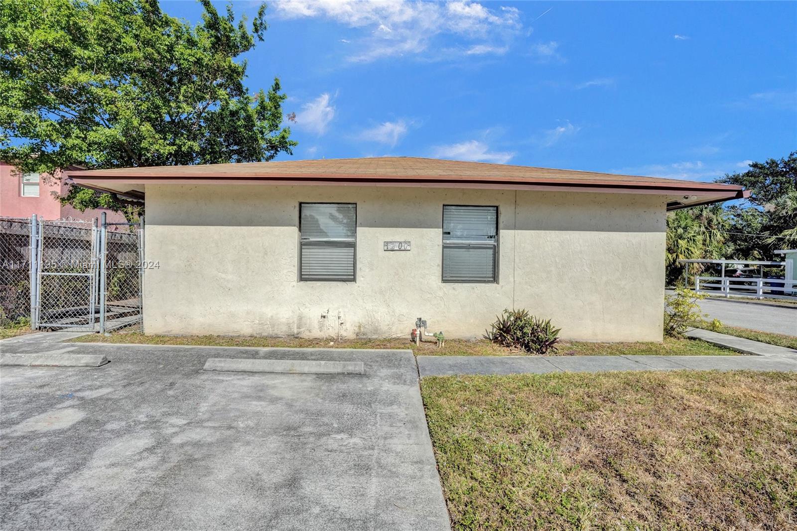 1200 W 31st St, Riviera Beach, Florida image 36