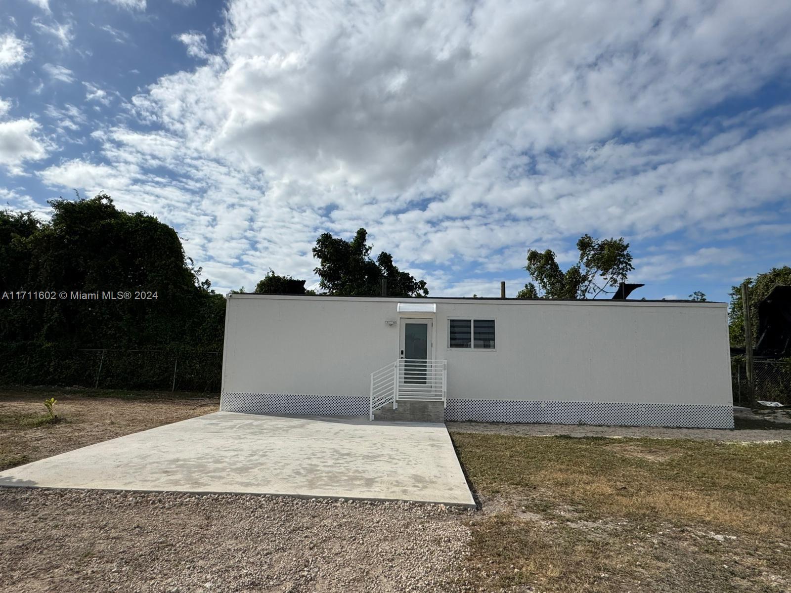 BRAND NEW manufactured Home!! This property features 2 bedrooms, and 2 bathrooms. SS appliances. Washer and Dryer Inside the unit. Parking for 2 -3 cars. Move in Ready! No HOA. All utilities & internet Included.