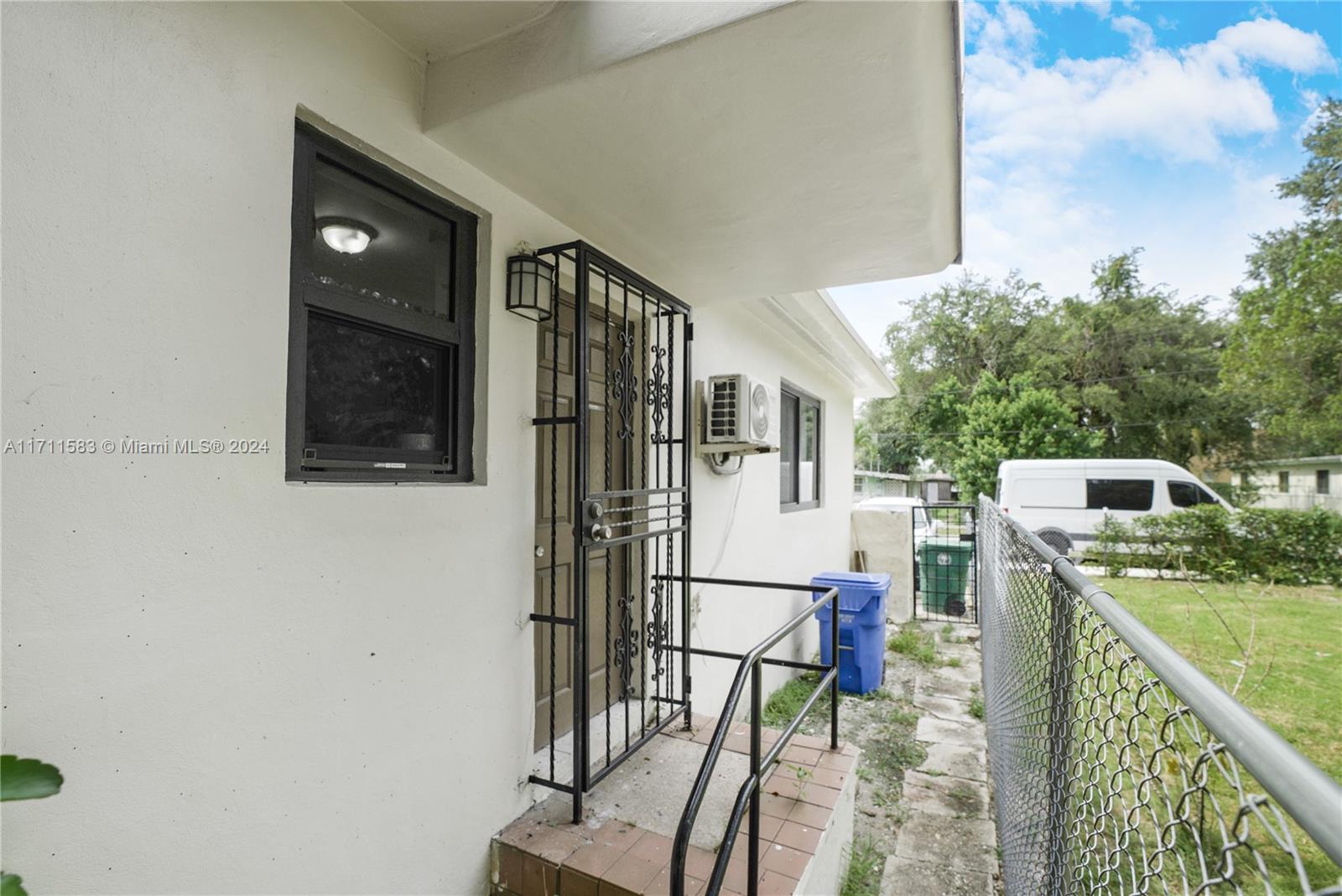 175 NW 68th St, Miami, Florida image 30