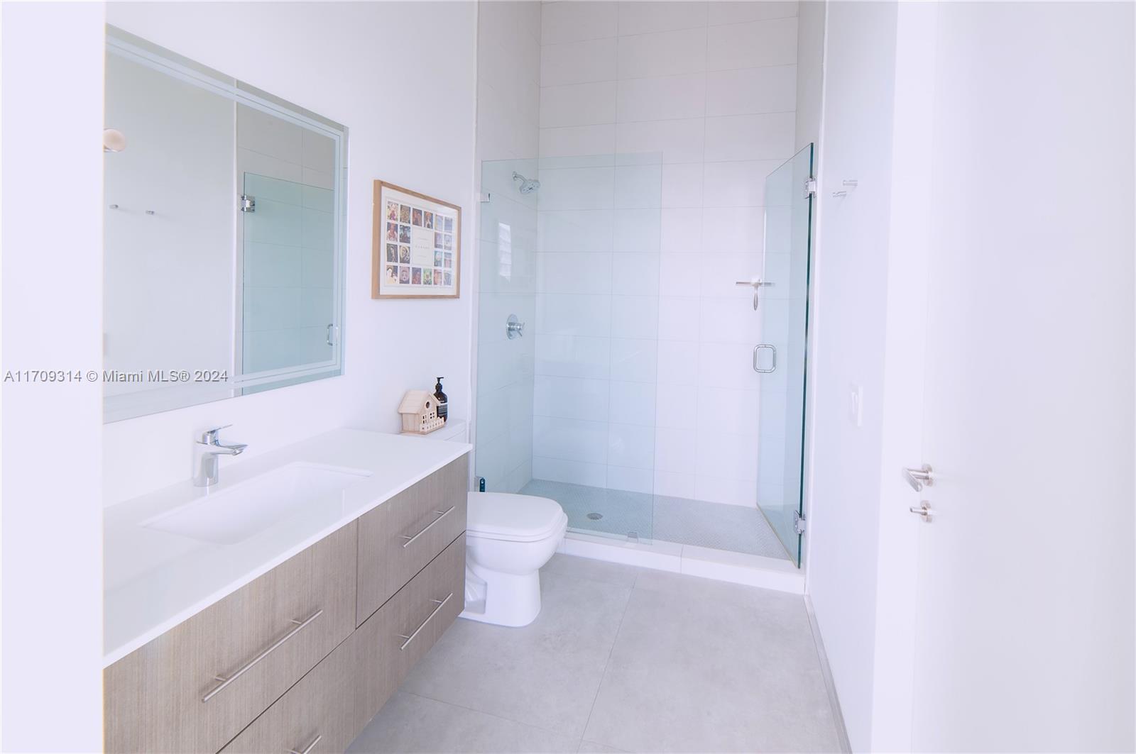 2900 NE 7th Ave #5001, Miami FL 33137