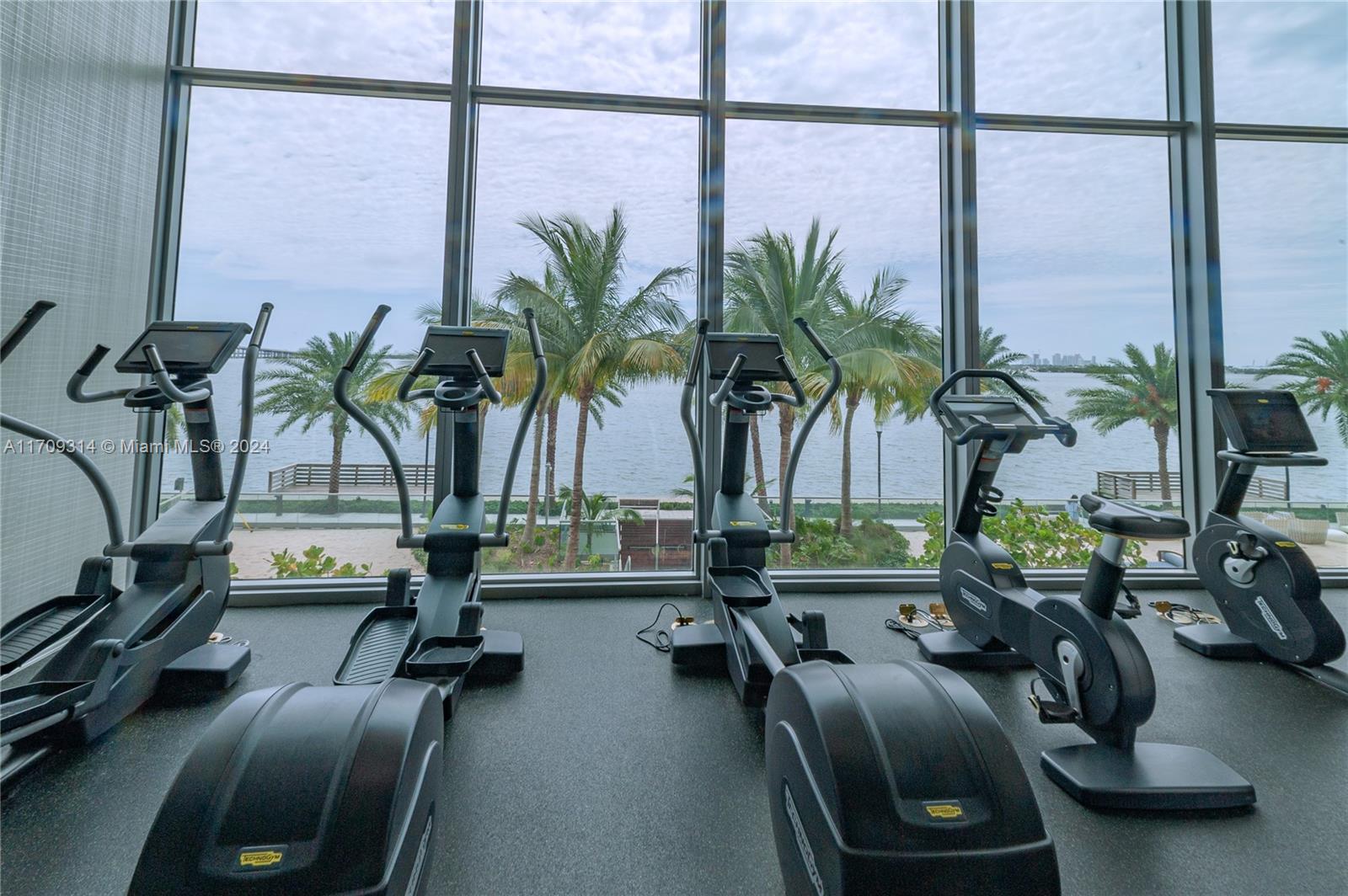 2900 NE 7th Ave #5001, Miami FL 33137
