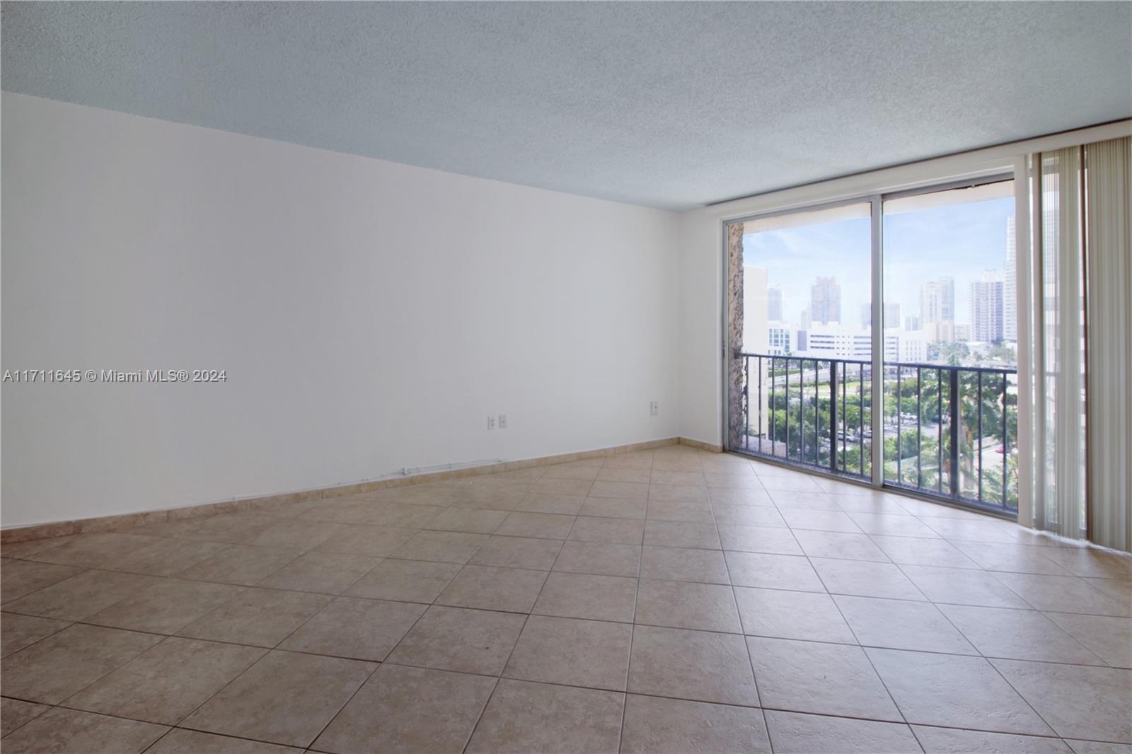 800 West Ave #937, Miami Beach, Florida image 3