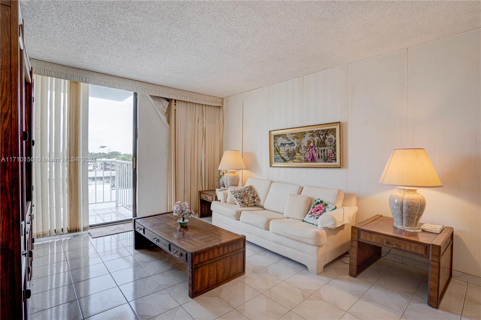 920 NE 169th St #517, North Miami Beach, Florida image 6