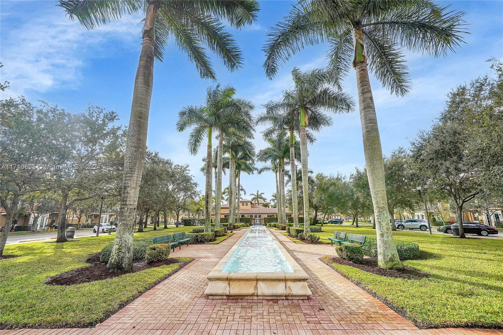 Residential, Pembroke Pines, Florida image 24