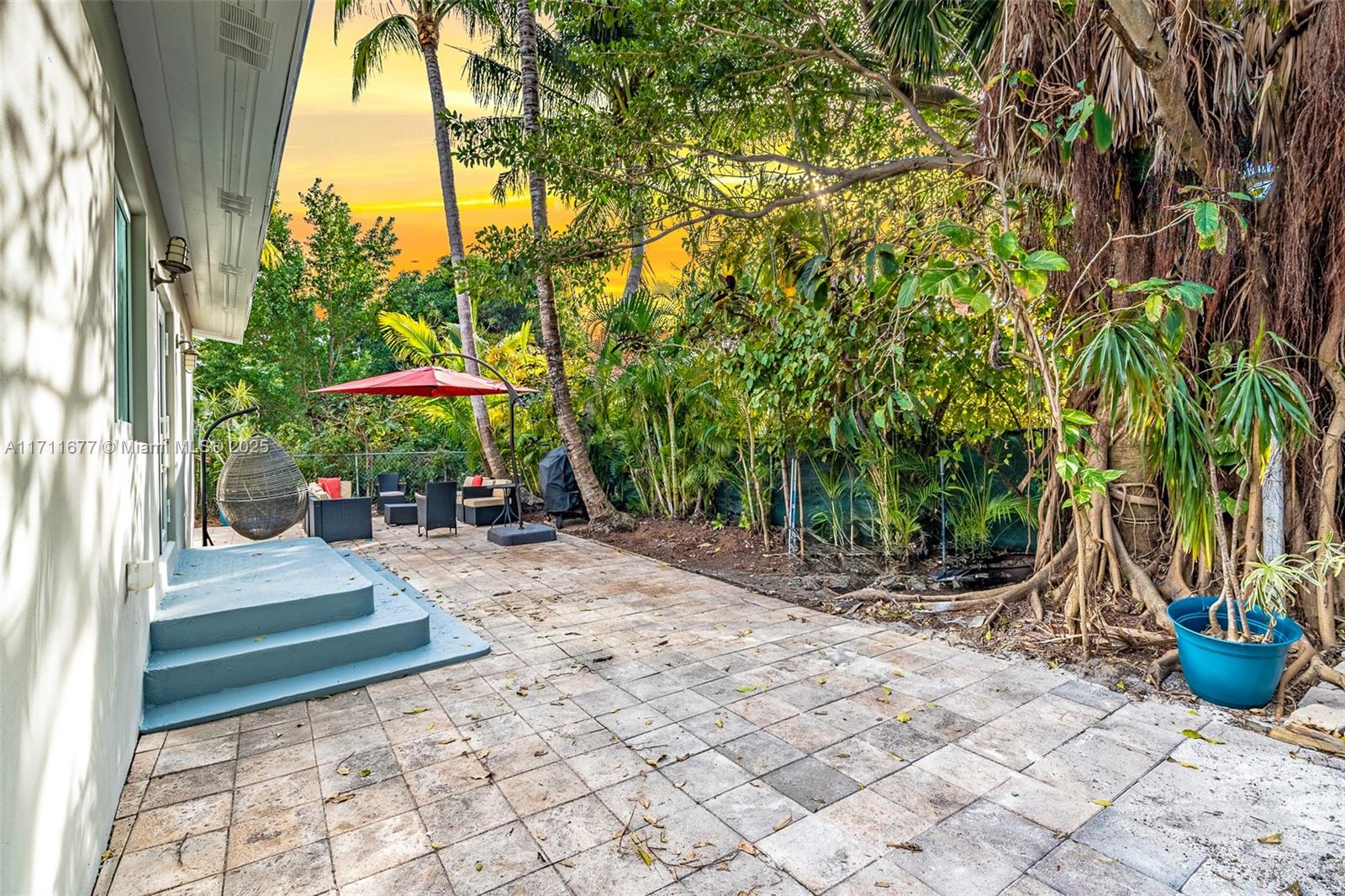 9156 Froude Ave, Surfside, Florida image 14