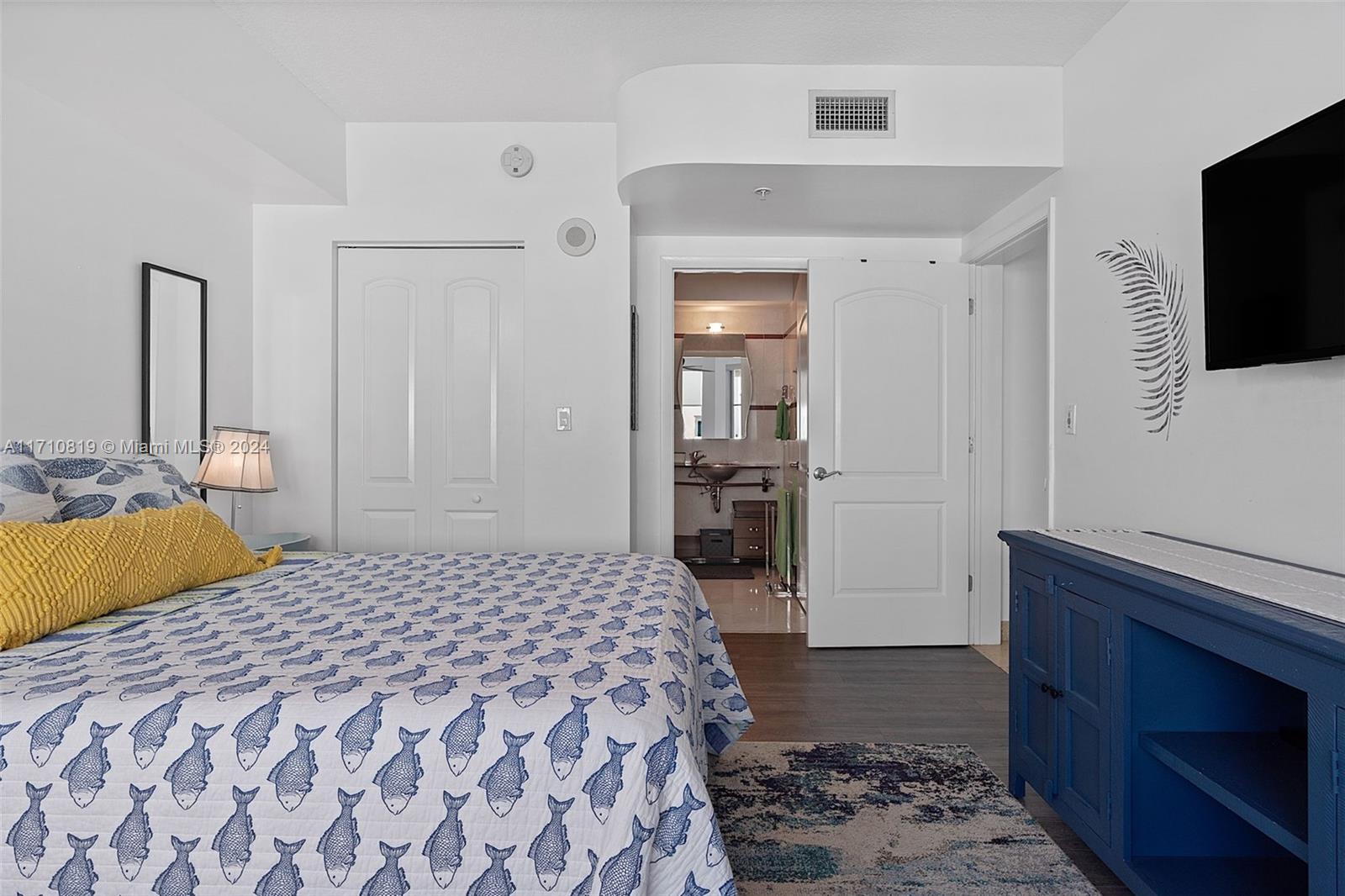 110 Washington Ave #1714, Miami Beach FL 33139