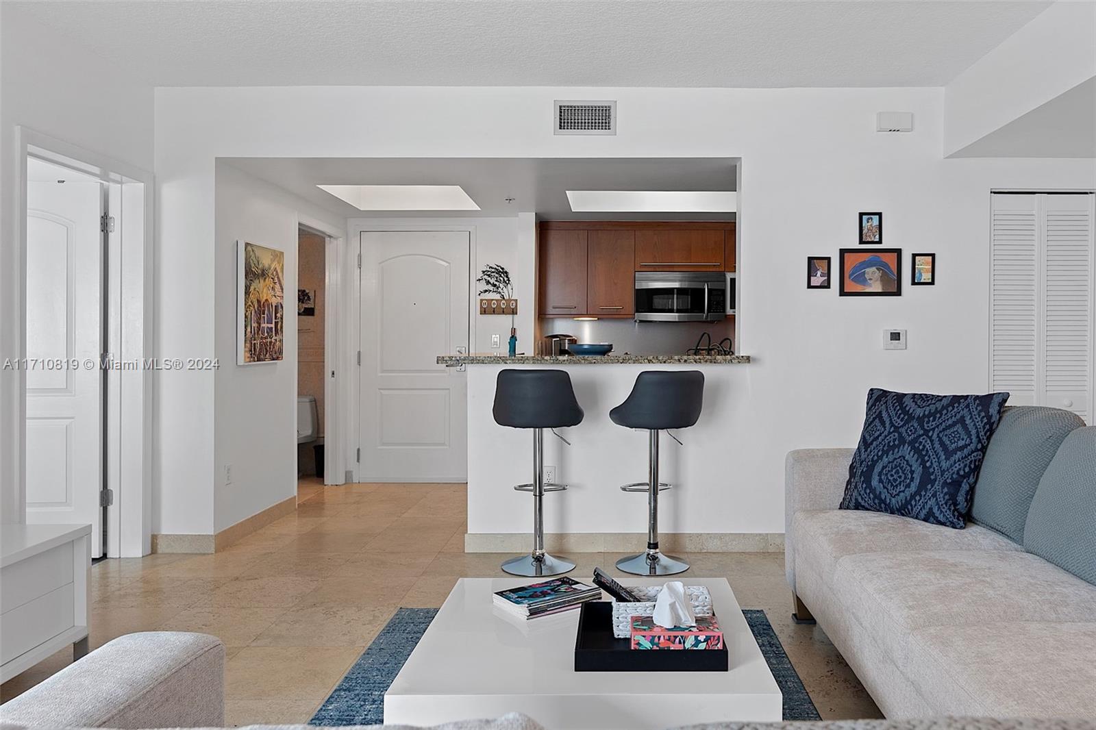 110 Washington Ave #1714, Miami Beach FL 33139