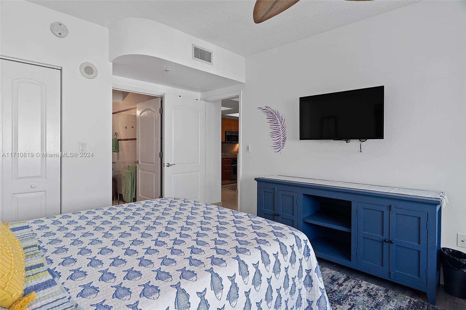 110 Washington Ave #1714, Miami Beach FL 33139