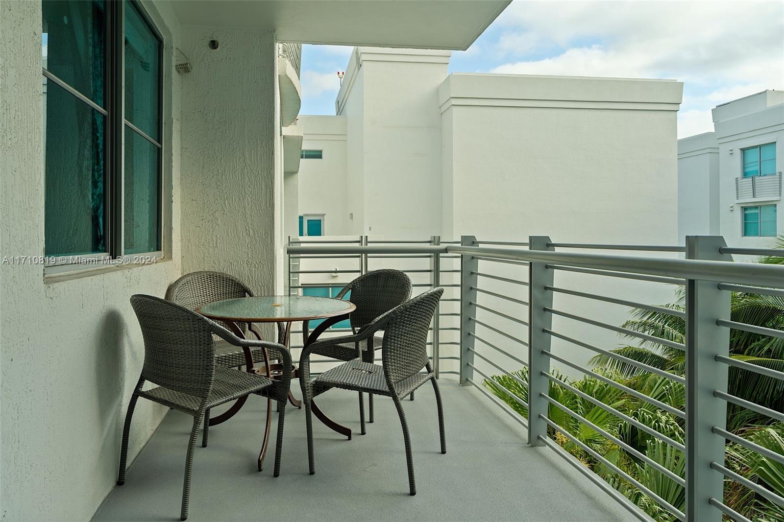 110 Washington Ave #1714, Miami Beach FL 33139