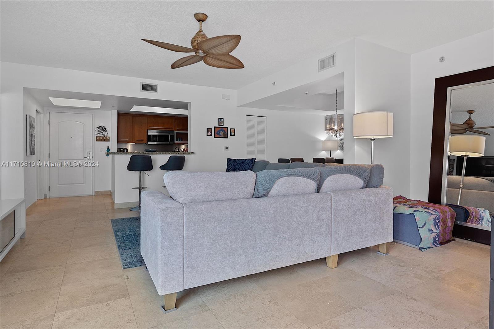 110 Washington Ave #1714, Miami Beach FL 33139