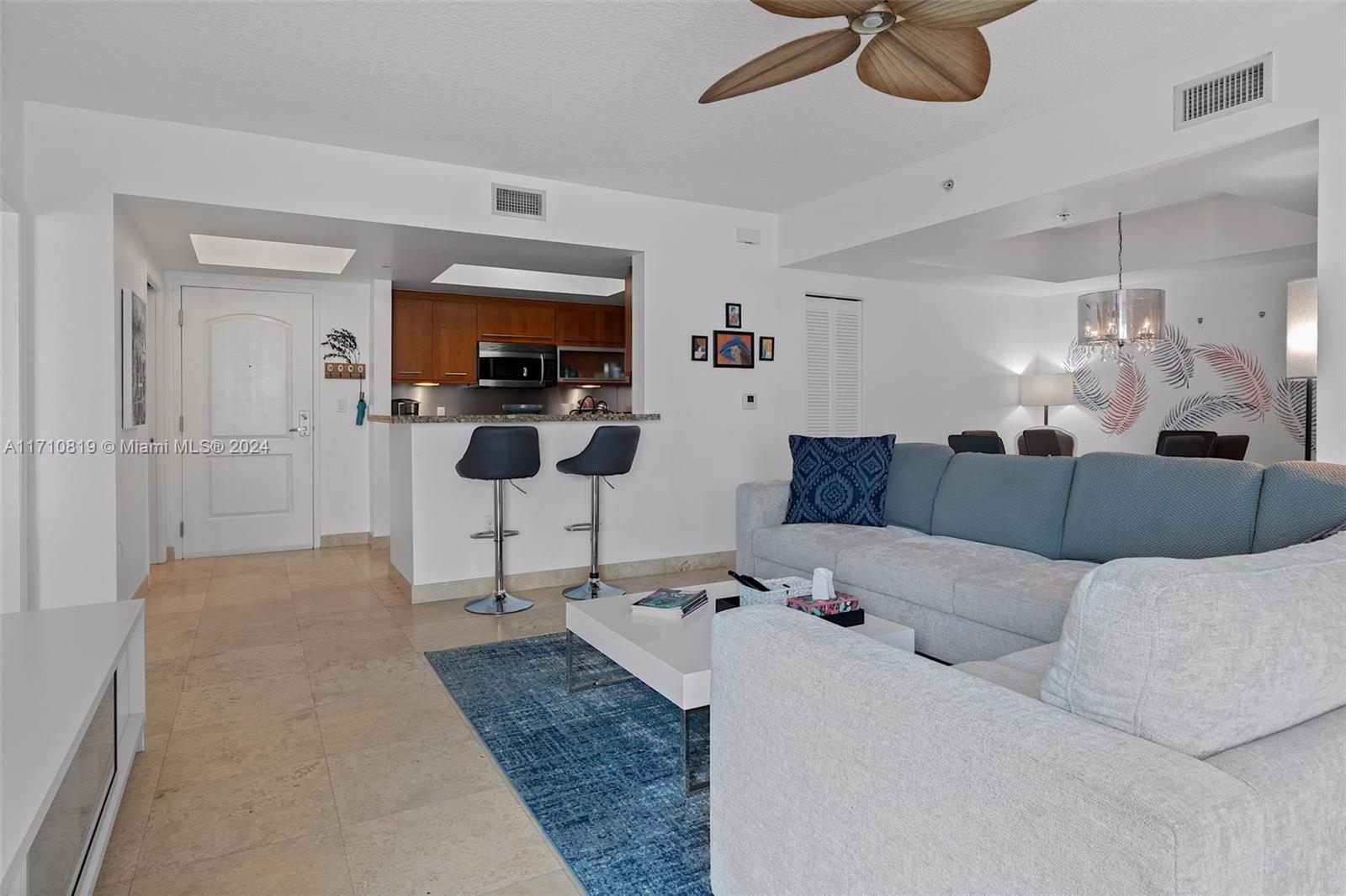 110 Washington Ave #1714, Miami Beach FL 33139