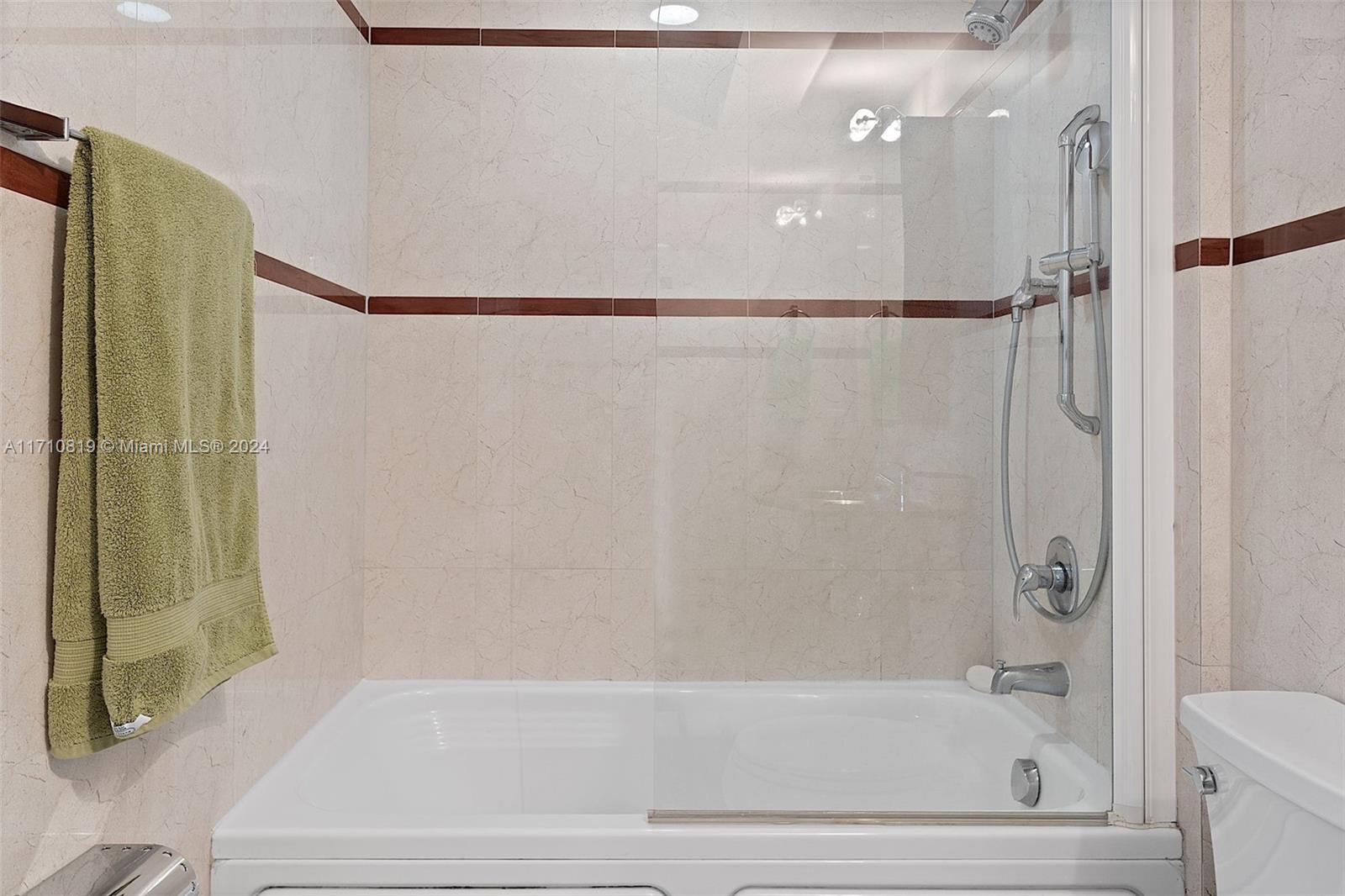 110 Washington Ave #1714, Miami Beach FL 33139