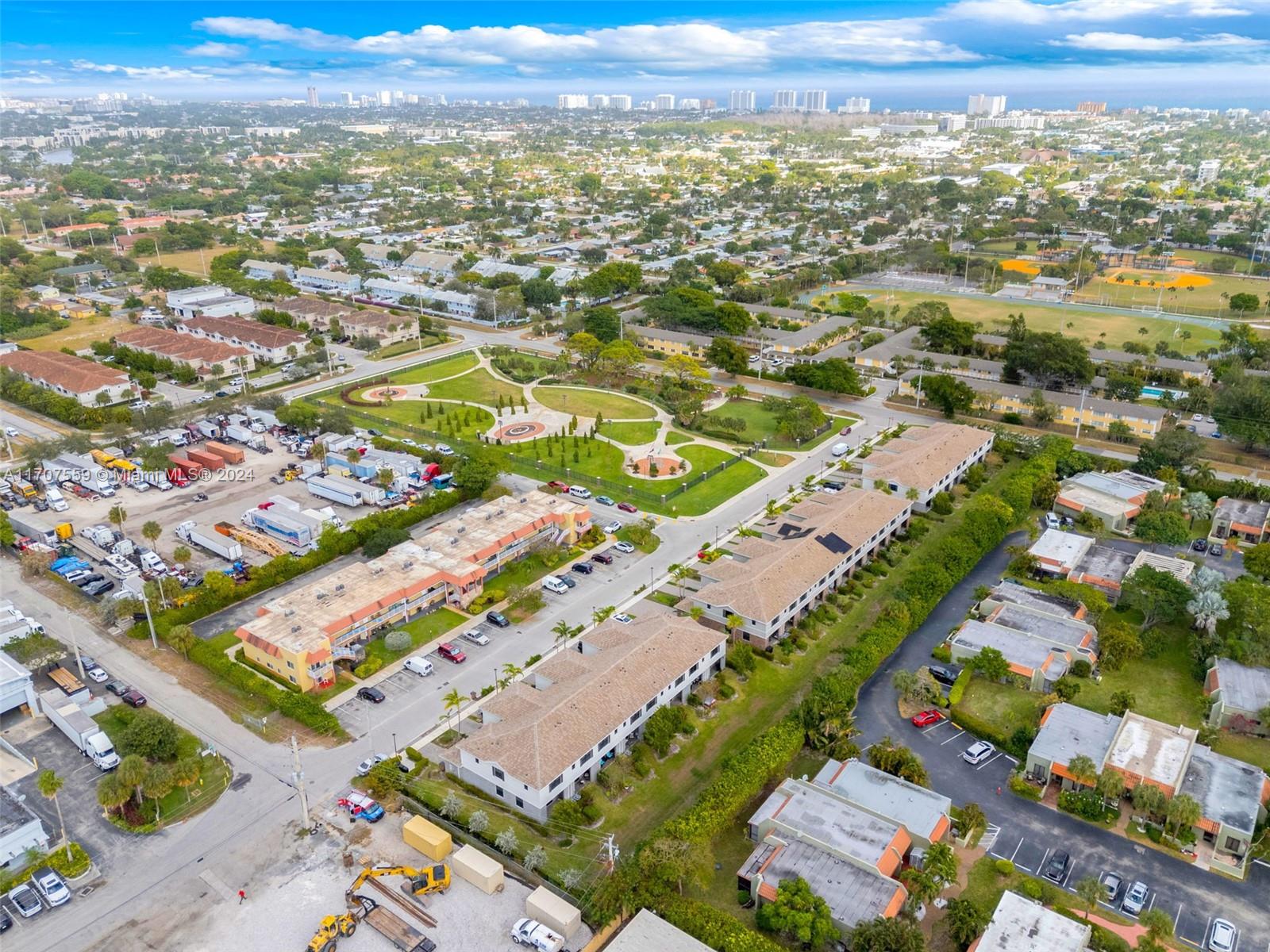 170 SE 5th Ct, Deerfield Beach, Florida image 35