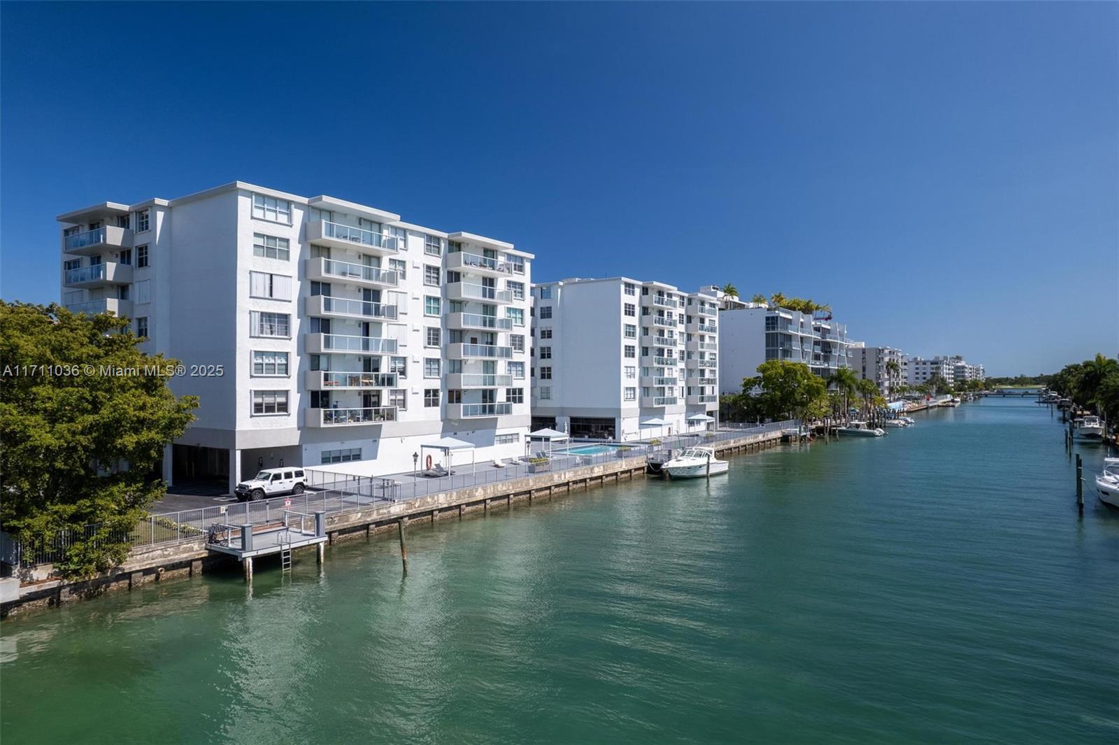 10000 W Bay Harbor Dr #324, Bay Harbor Islands, Florida image 43