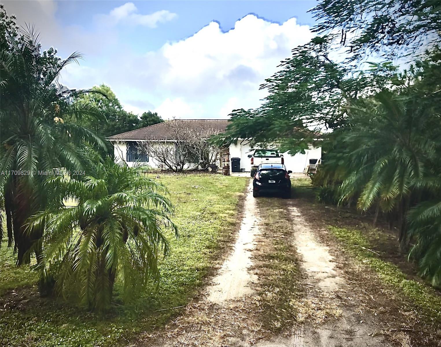 Residential, Loxahatchee, Florida image 3