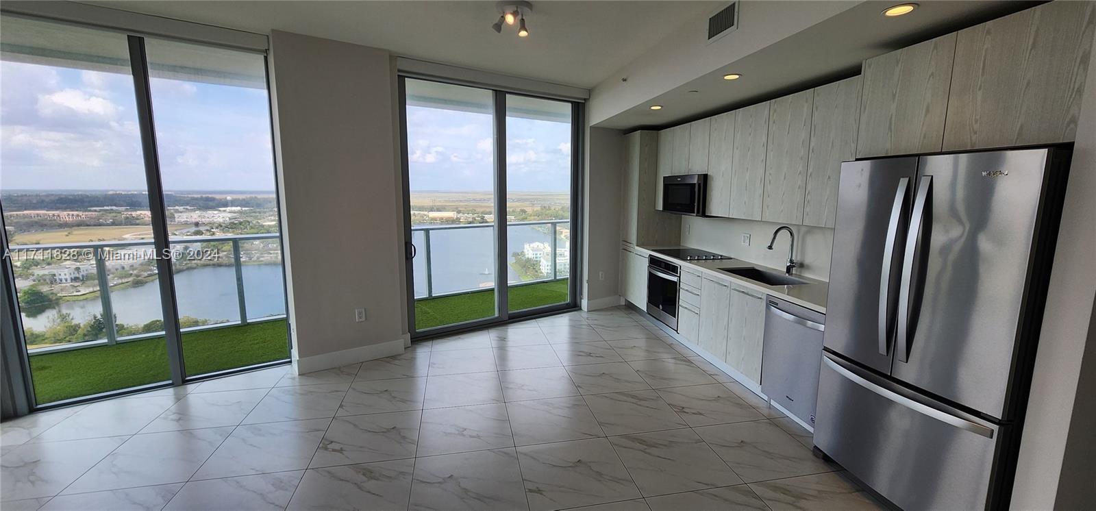 2000 Metropica Way #2304, Sunrise, Florida image 11