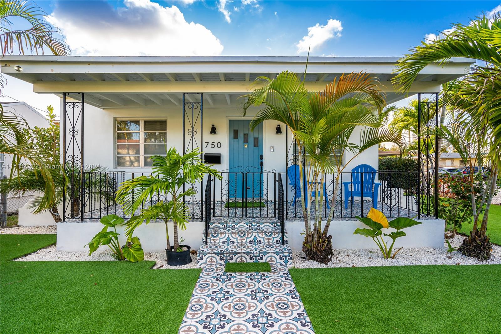 Step into this beautifully renovated 3-bedroom, 2-bathroom home with a separate laundry room, centrally located just minutes from Downtown Miami, Miami Beach, Brickell, and Coral Gables. This property is move-in ready and offers exceptional investment potential.
Currently licensed for AirBnB, this home generates excellent monthly income and comes fully furnished, making it an ideal turnkey opportunity for investors or homeowners looking for additional income.
Don't miss the chance to own this stunning property in one of Miami's most sought-after locations!