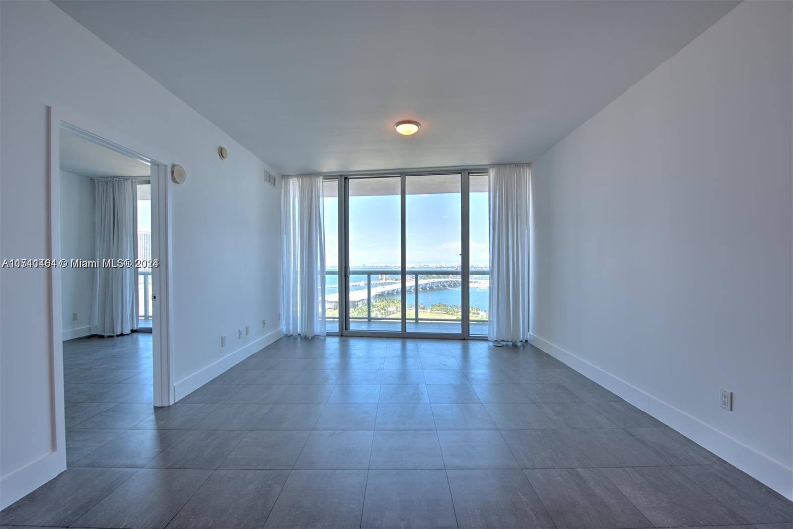 888 Biscayne Blvd #2410, Miami FL 33132