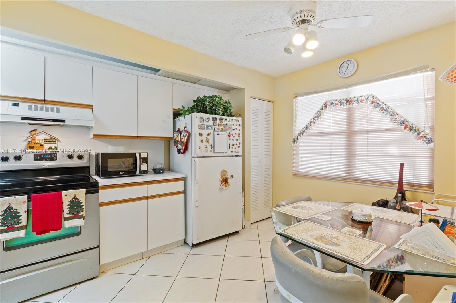 1151 SW 128th Ter #304D, Pembroke Pines, Florida image 12