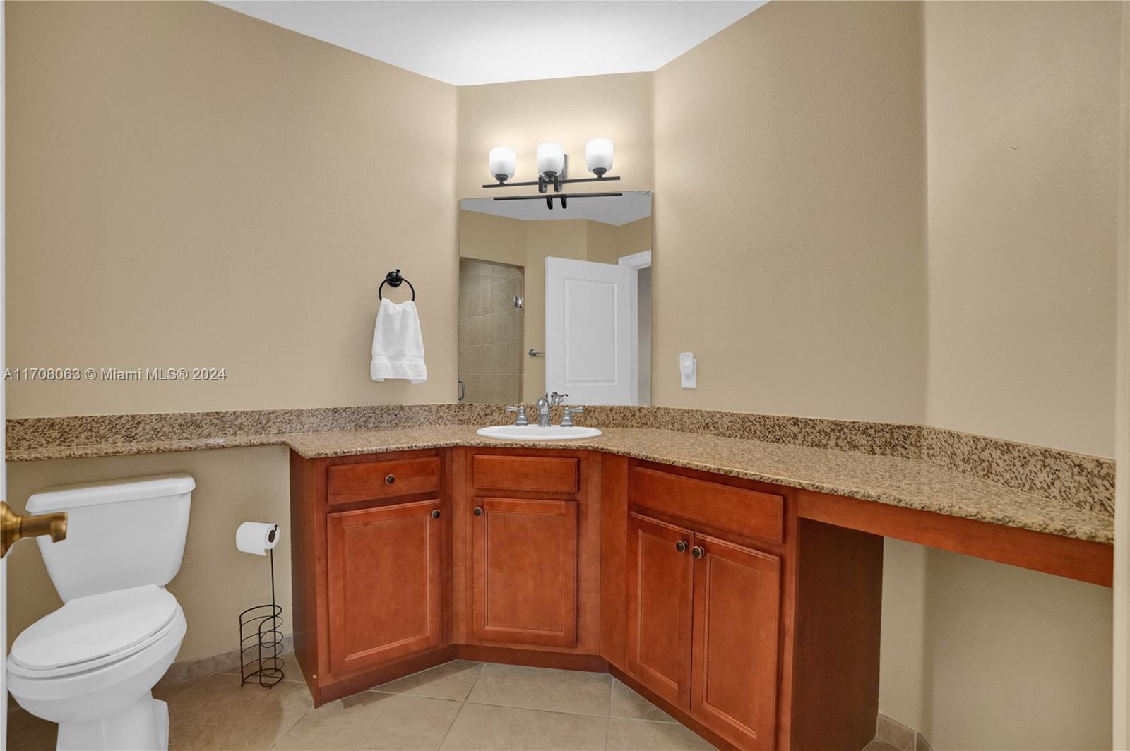 16100 Emerald Estates Dr #282, Weston, Florida image 29