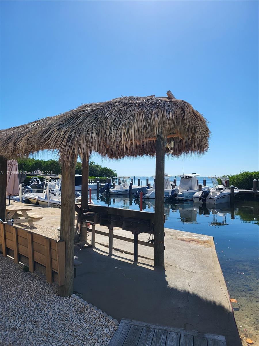 88500 Overseas Hwy #302, Tavernier, Florida image 10