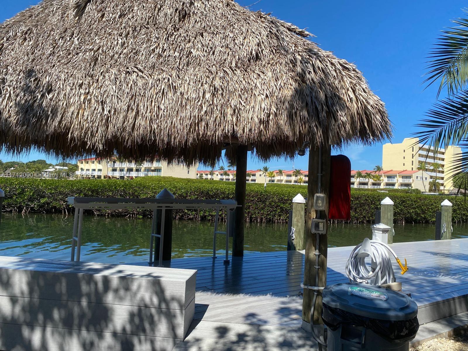 88500 Overseas Hwy #302, Tavernier, Florida image 11